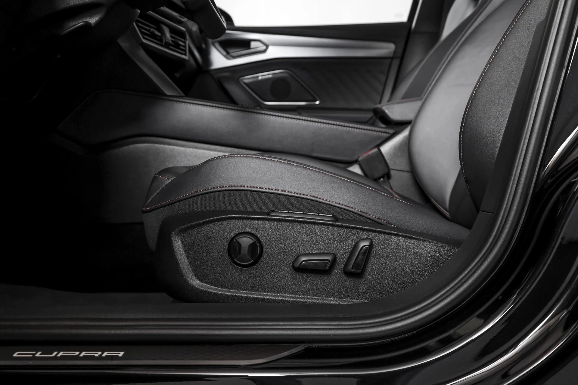 Hoofdafbeelding CUPRA Leon