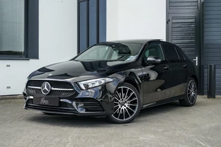 Hoofdafbeelding Mercedes-Benz A-Klasse Mercedes A-klasse 250 e AMG Line PANO / TREKHAAK / CAMERA