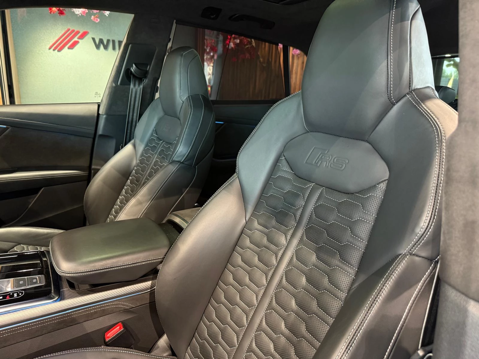Hoofdafbeelding Audi RSQ8