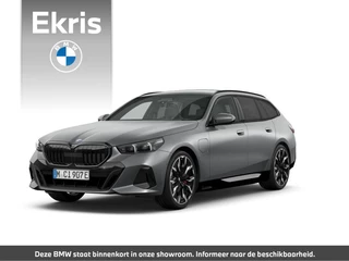 BMW 5 serie Touring 550e xDrive | M Sportpakket Pro | Innovation Pack | Iconic Glow | Panoramadak | Trekhaak | Travel Pack