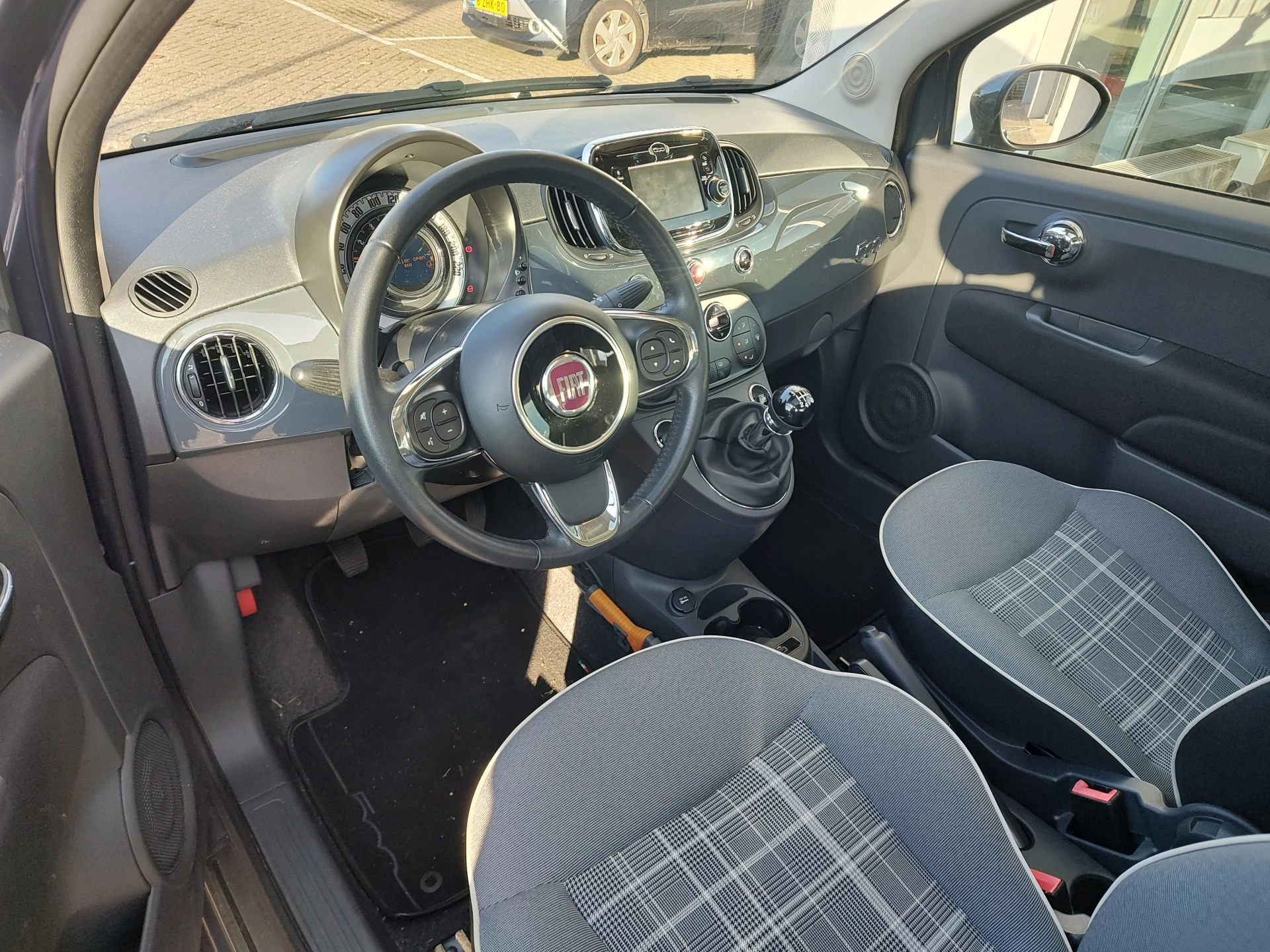 Hoofdafbeelding Fiat 500