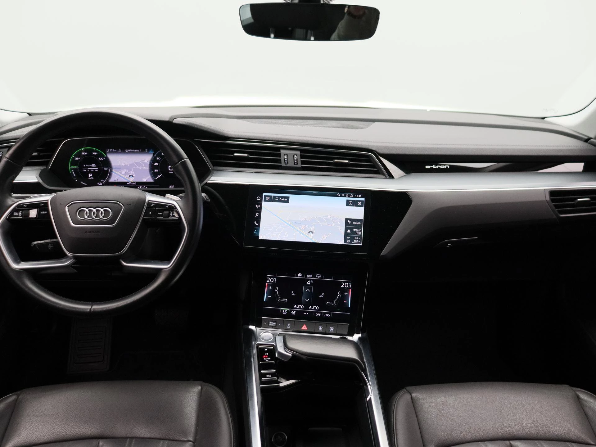 Hoofdafbeelding Audi e-tron