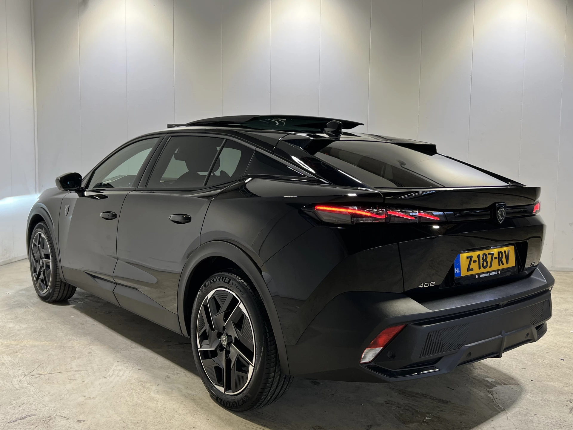 Hoofdafbeelding Peugeot 408