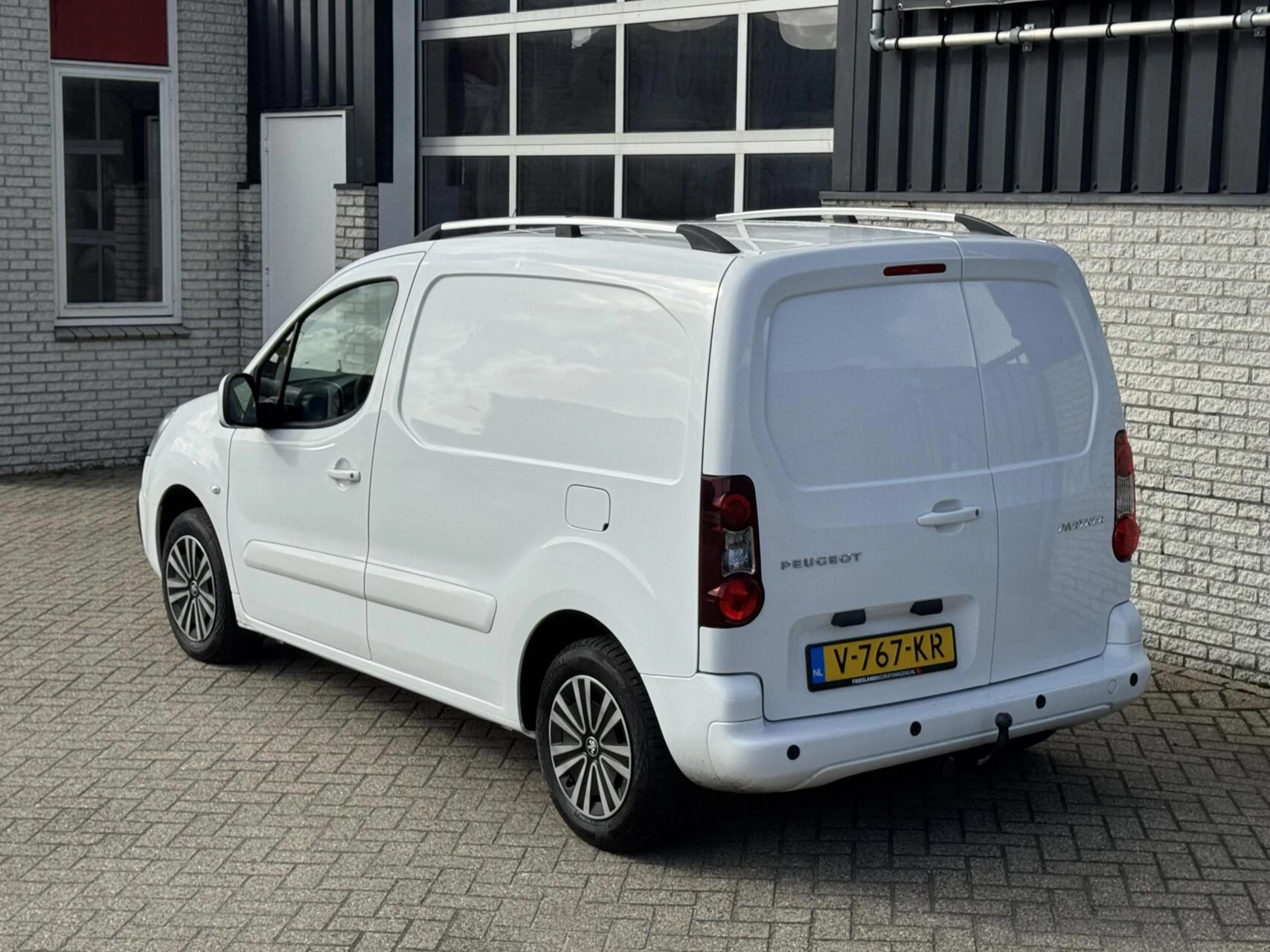 Hoofdafbeelding Peugeot Partner