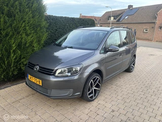 Volkswagen Touran 1.2 TSI 7p. + compleet gereviseerde motor