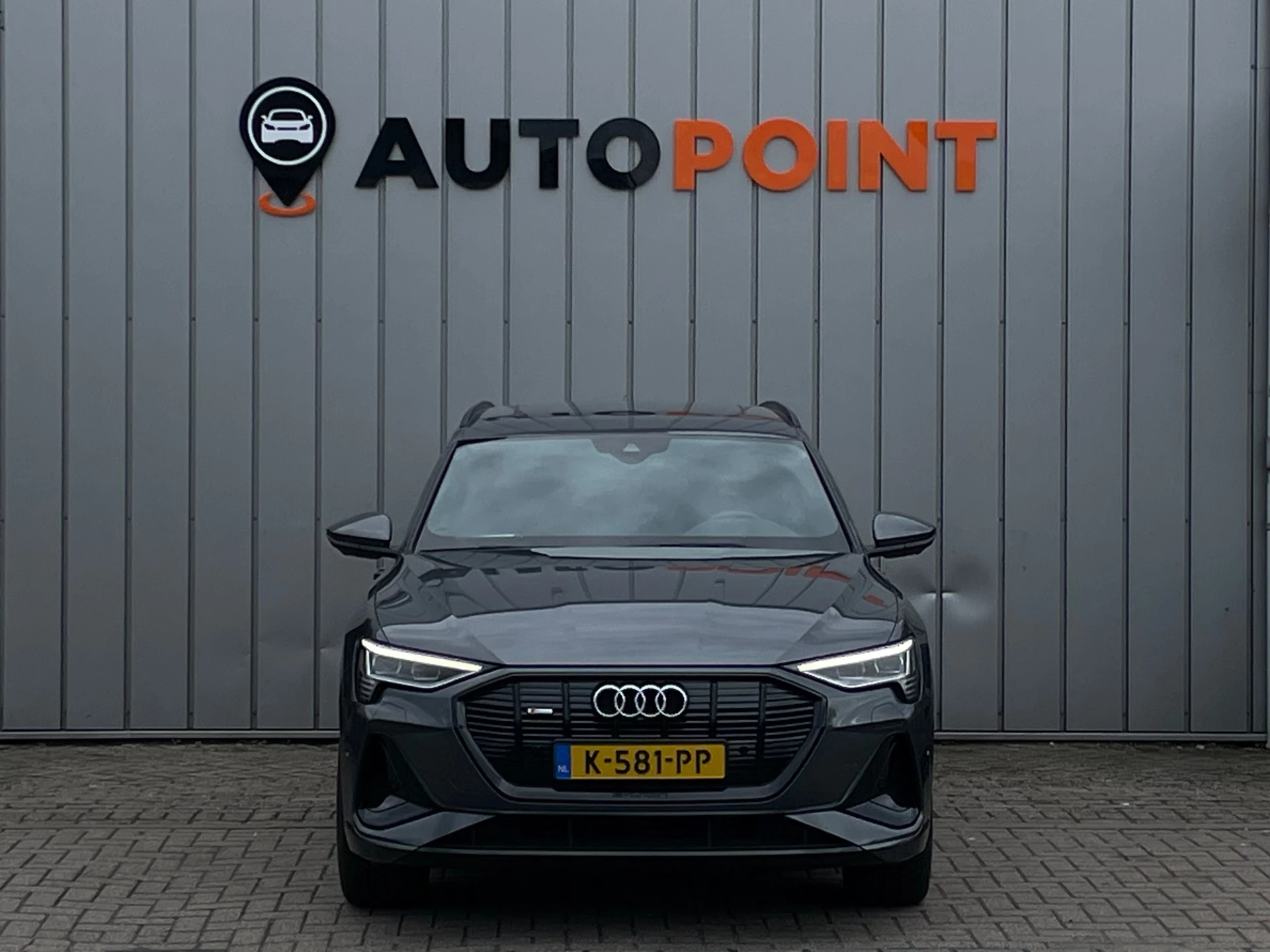 Hoofdafbeelding Audi e-tron