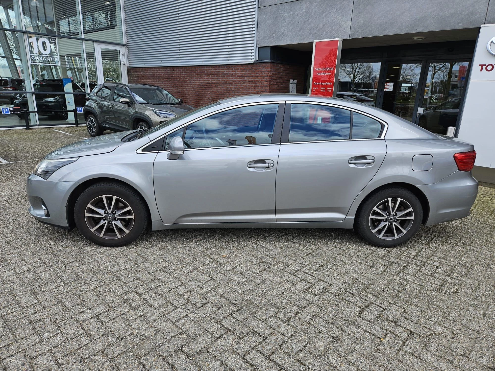 Hoofdafbeelding Toyota Avensis