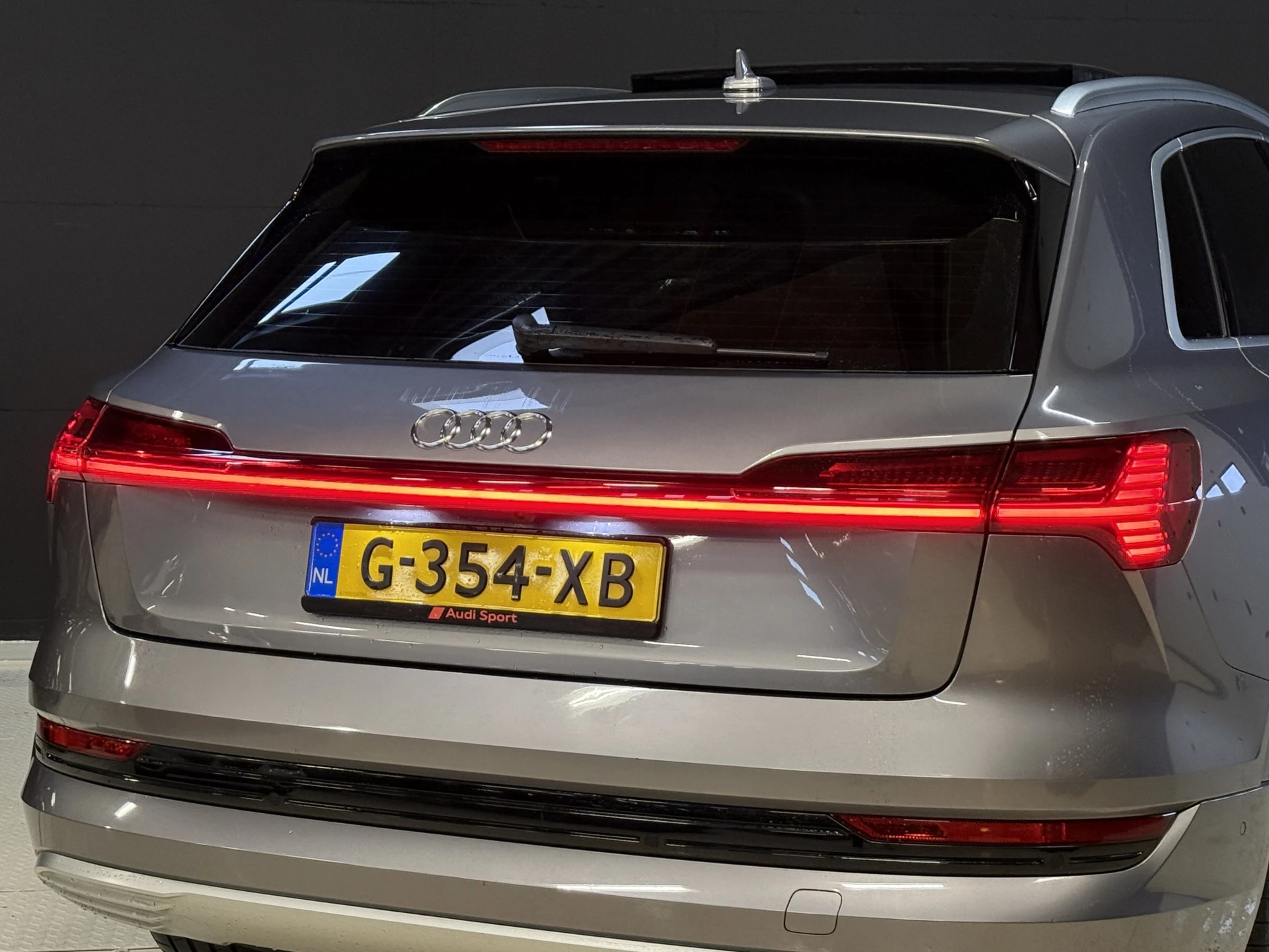 Hoofdafbeelding Audi e-tron