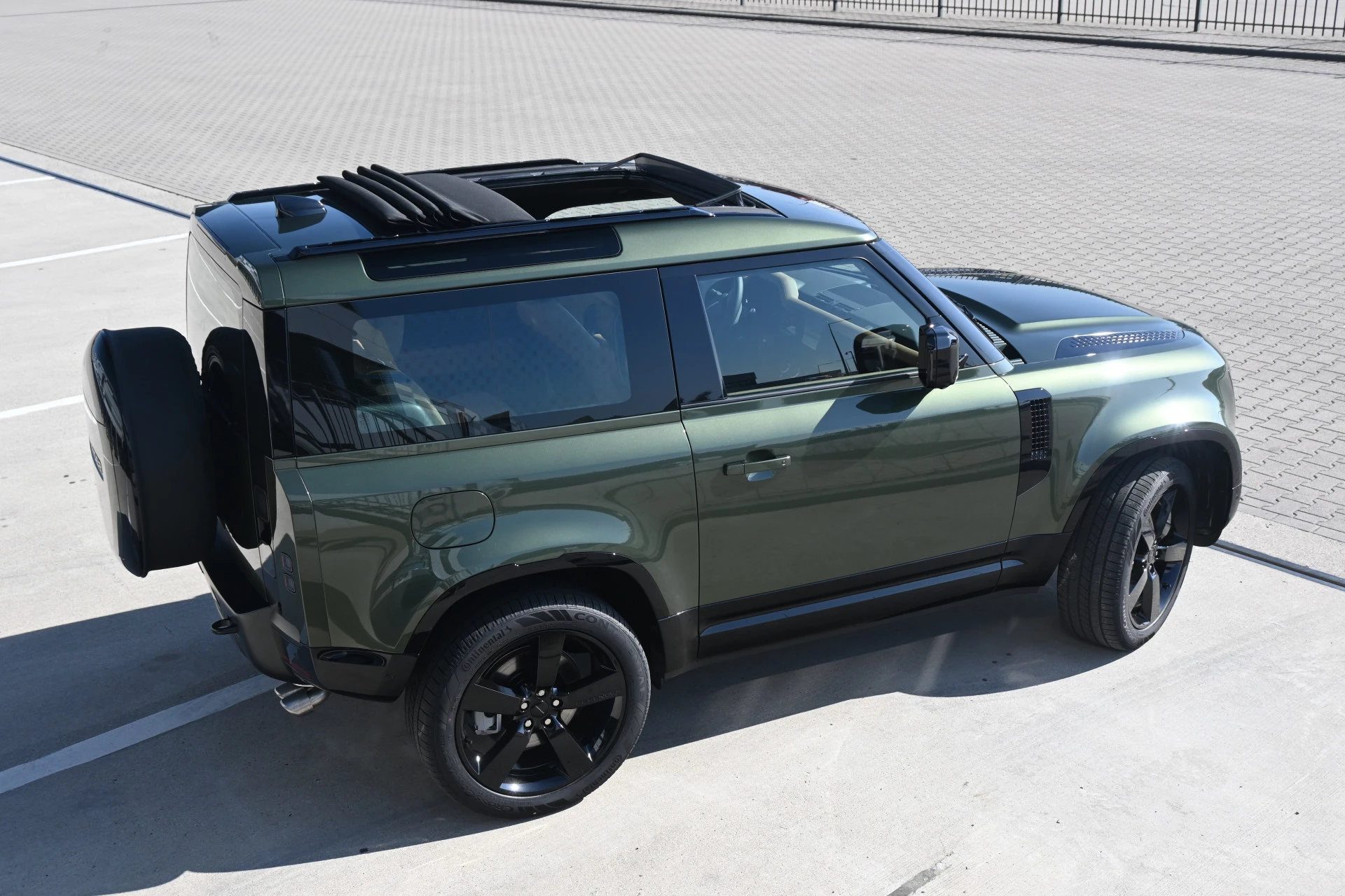 Hoofdafbeelding Land Rover Defender