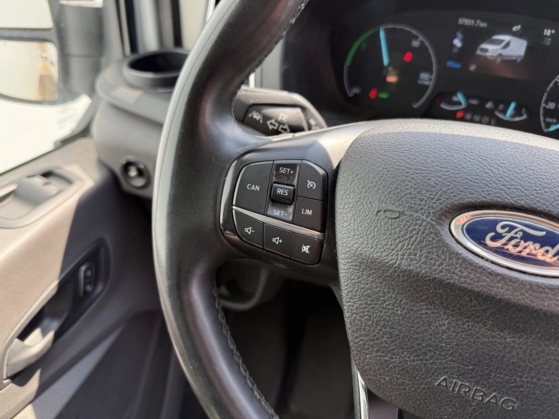 Hoofdafbeelding Ford E-Transit