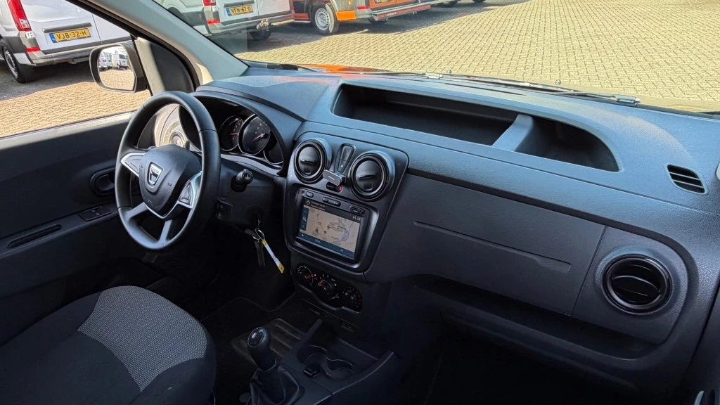 Hoofdafbeelding Dacia Dokker