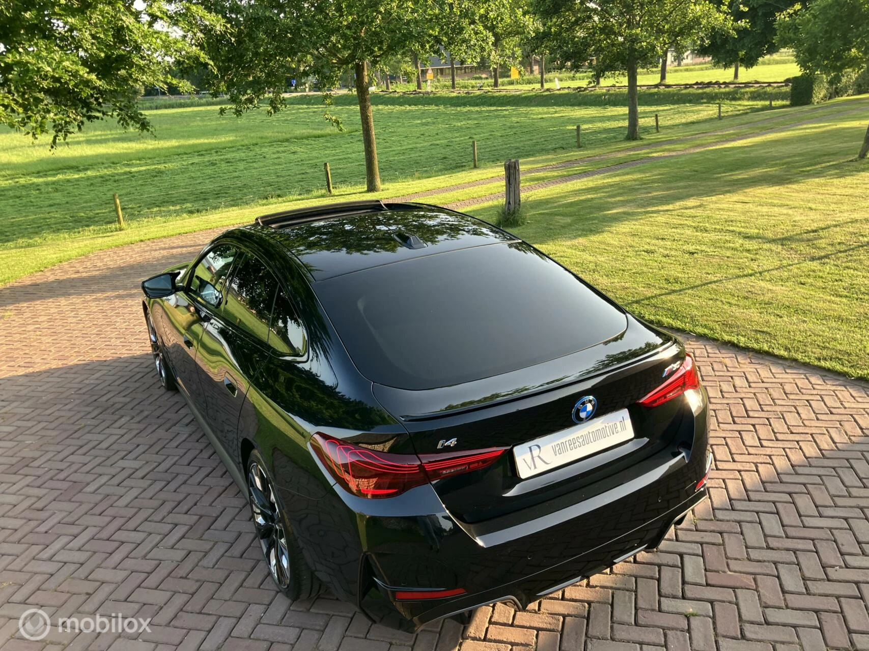 Hoofdafbeelding BMW i4
