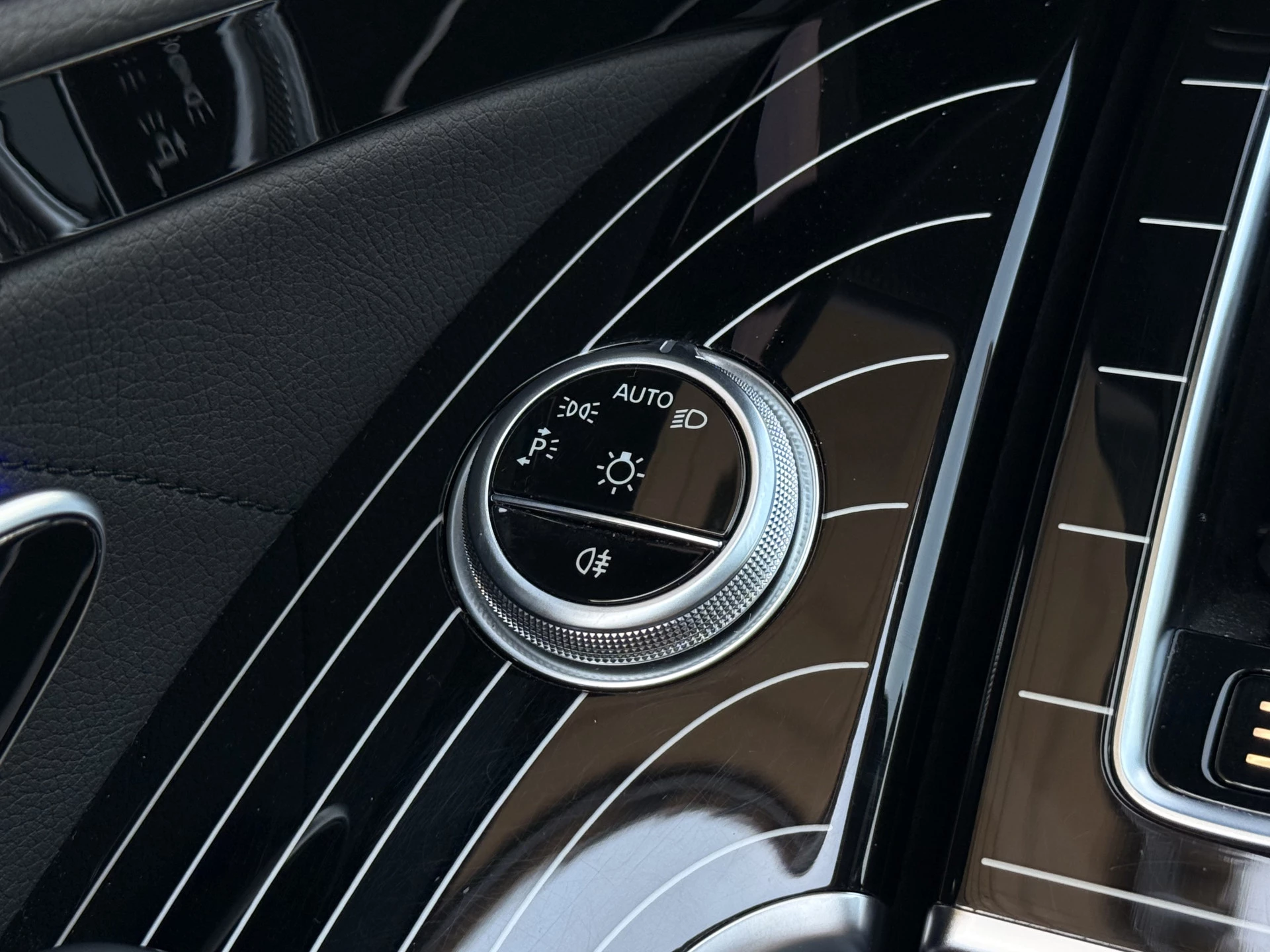 Hoofdafbeelding Mercedes-Benz S-Klasse