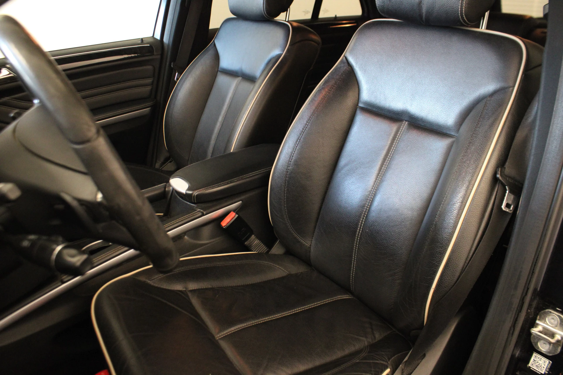 Hoofdafbeelding Mercedes-Benz M-Klasse