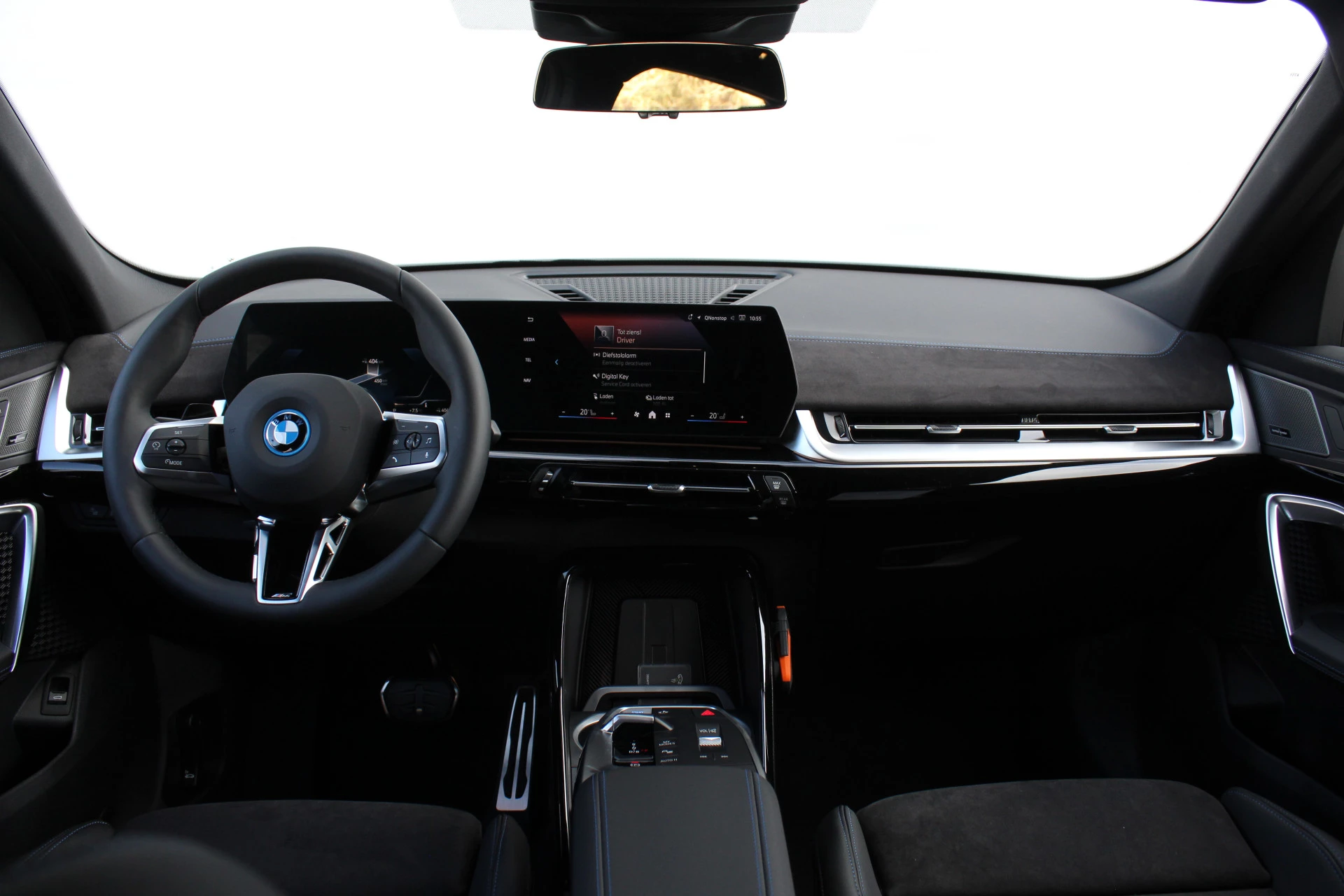 Hoofdafbeelding BMW iX2