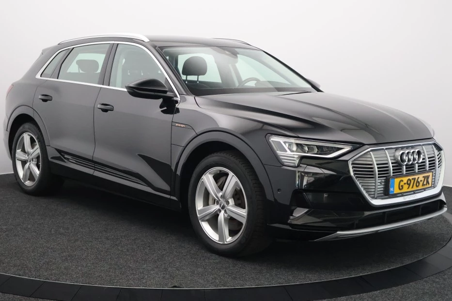 Hoofdafbeelding Audi e-tron