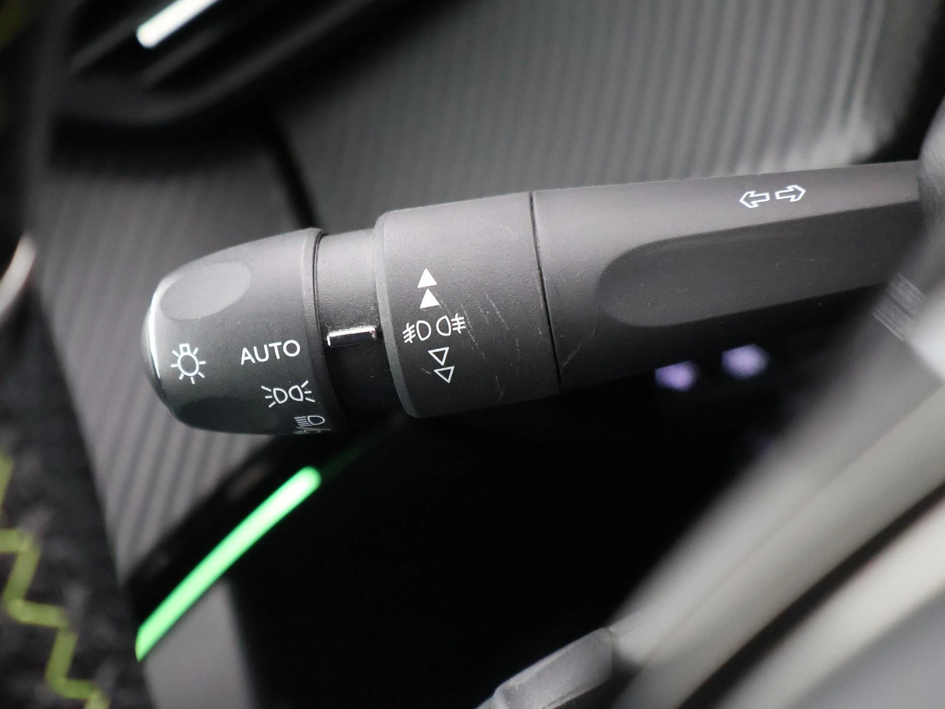 Hoofdafbeelding Peugeot e-2008