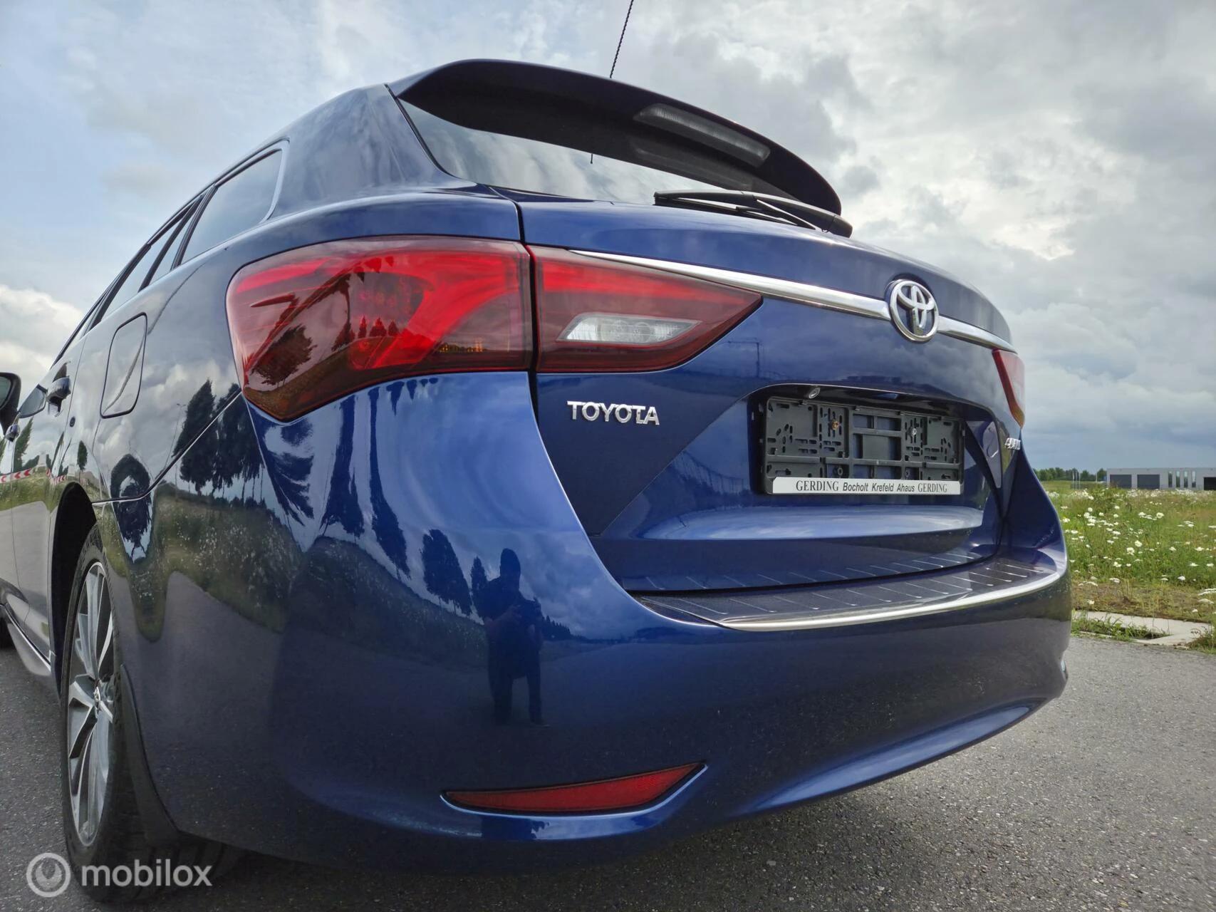 Hoofdafbeelding Toyota Avensis