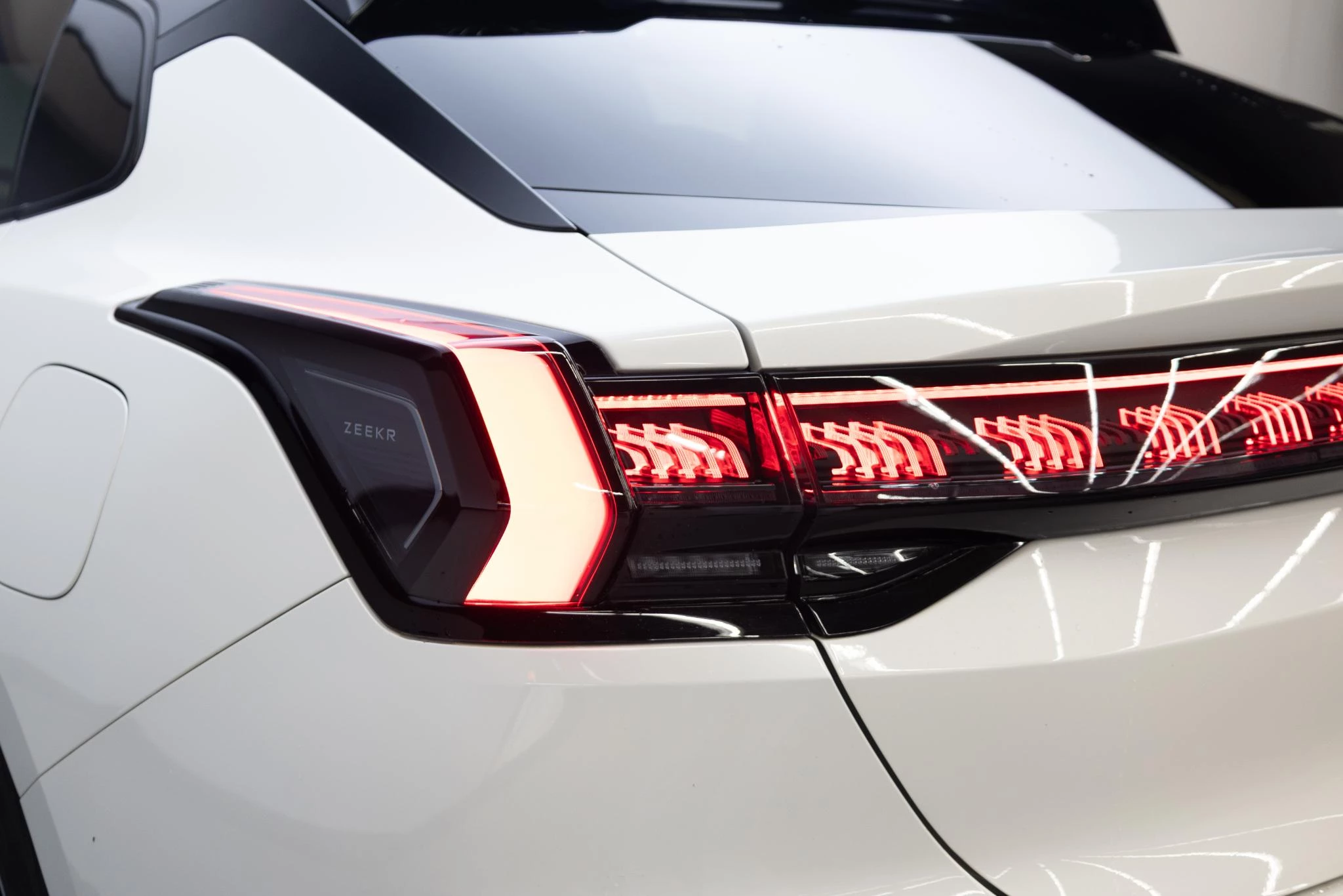 Hoofdafbeelding Zeekr 001