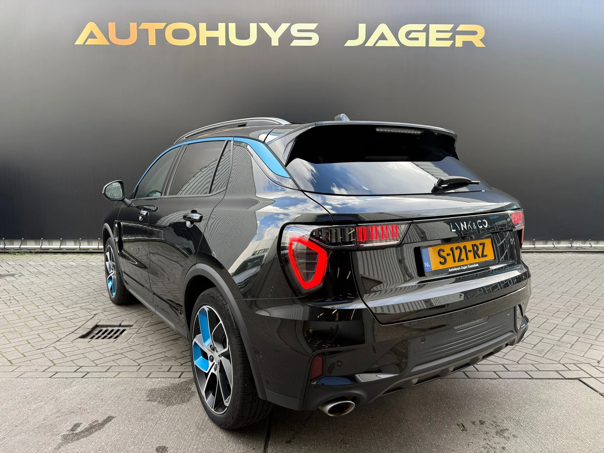 Hoofdafbeelding Lynk & Co 01