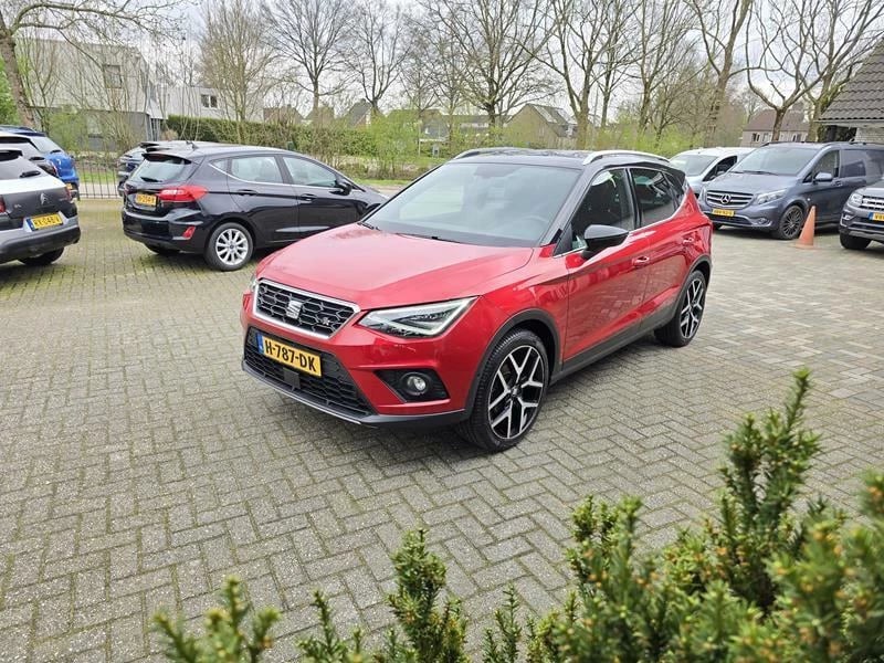 Hoofdafbeelding SEAT Arona