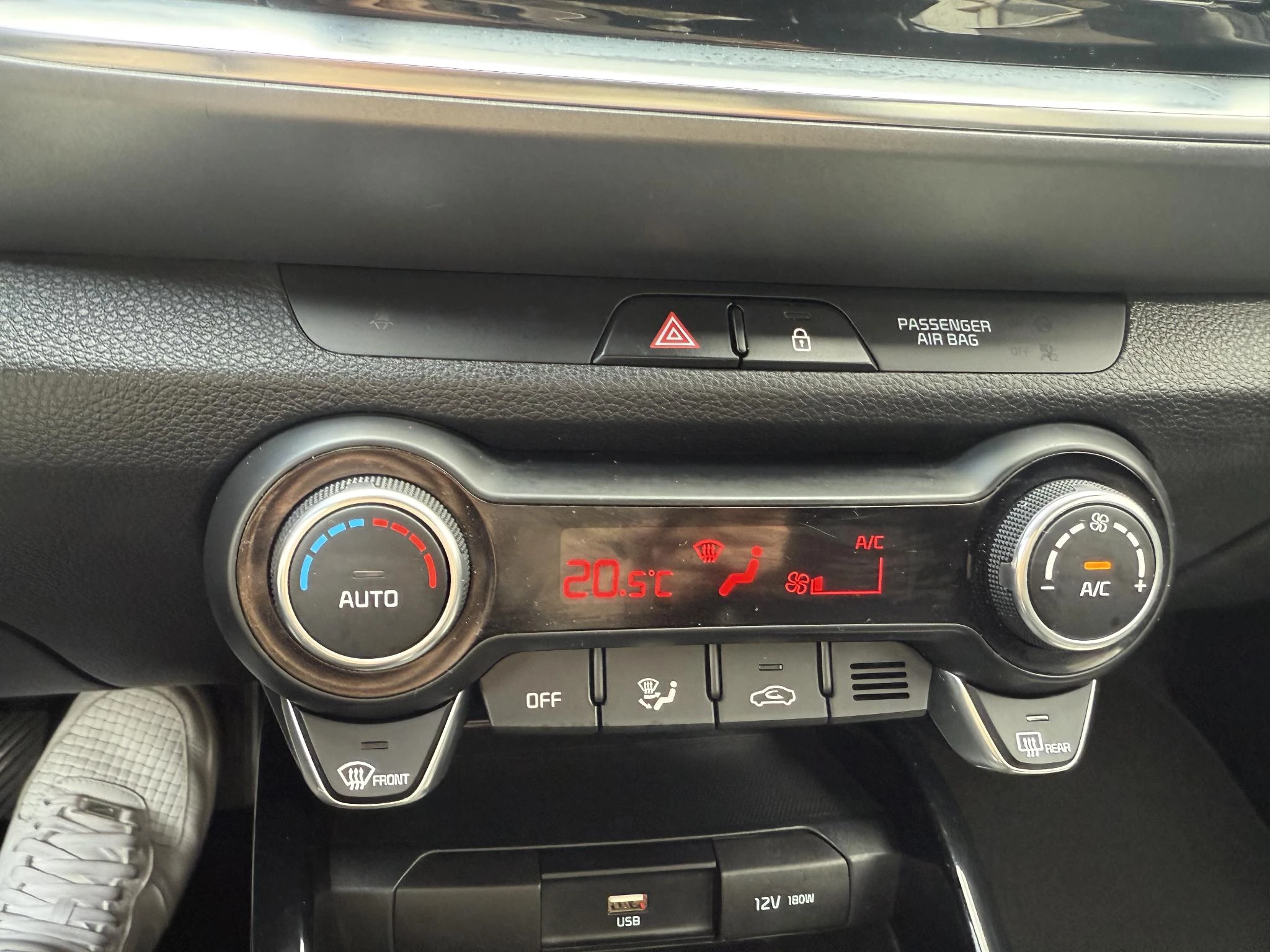 Hoofdafbeelding Kia Stonic