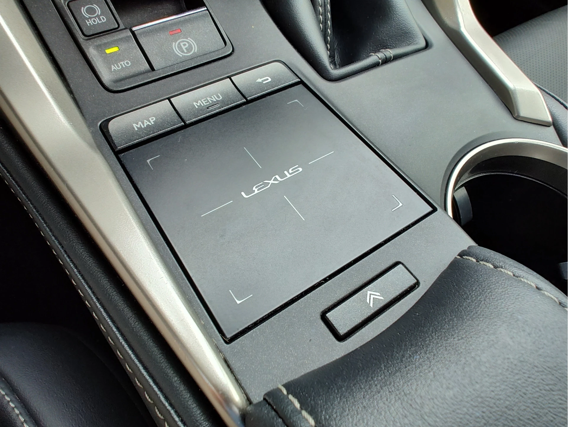 Hoofdafbeelding Lexus NX