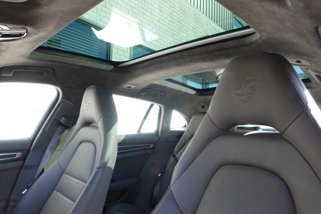 Hoofdafbeelding Porsche Panamera
