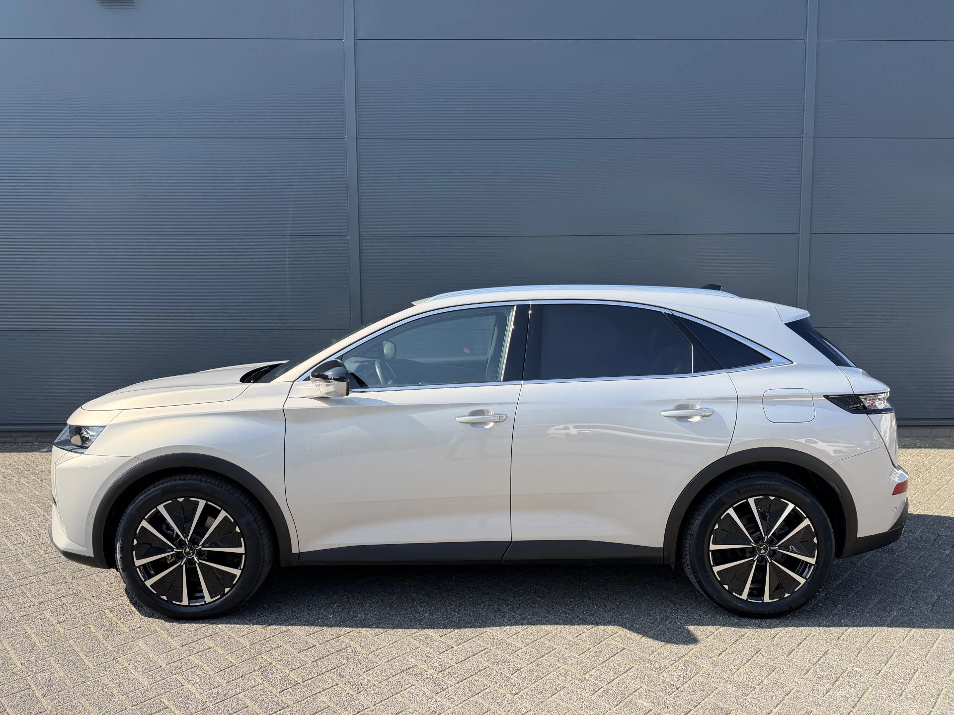 Hoofdafbeelding DS DS 7