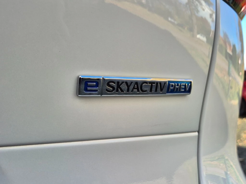 Hoofdafbeelding Mazda CX-60