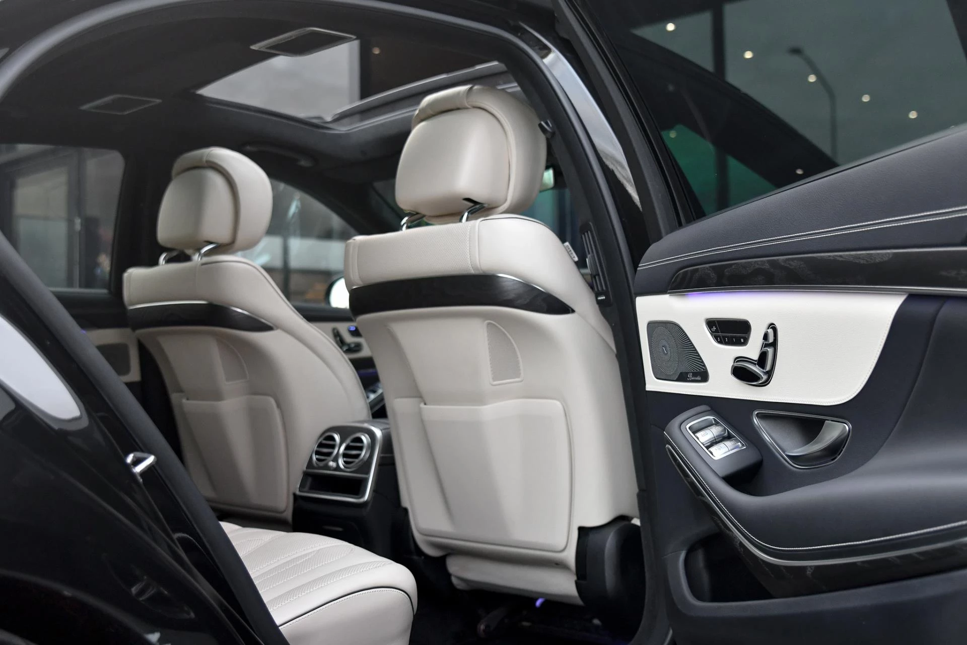 Hoofdafbeelding Mercedes-Benz S-Klasse