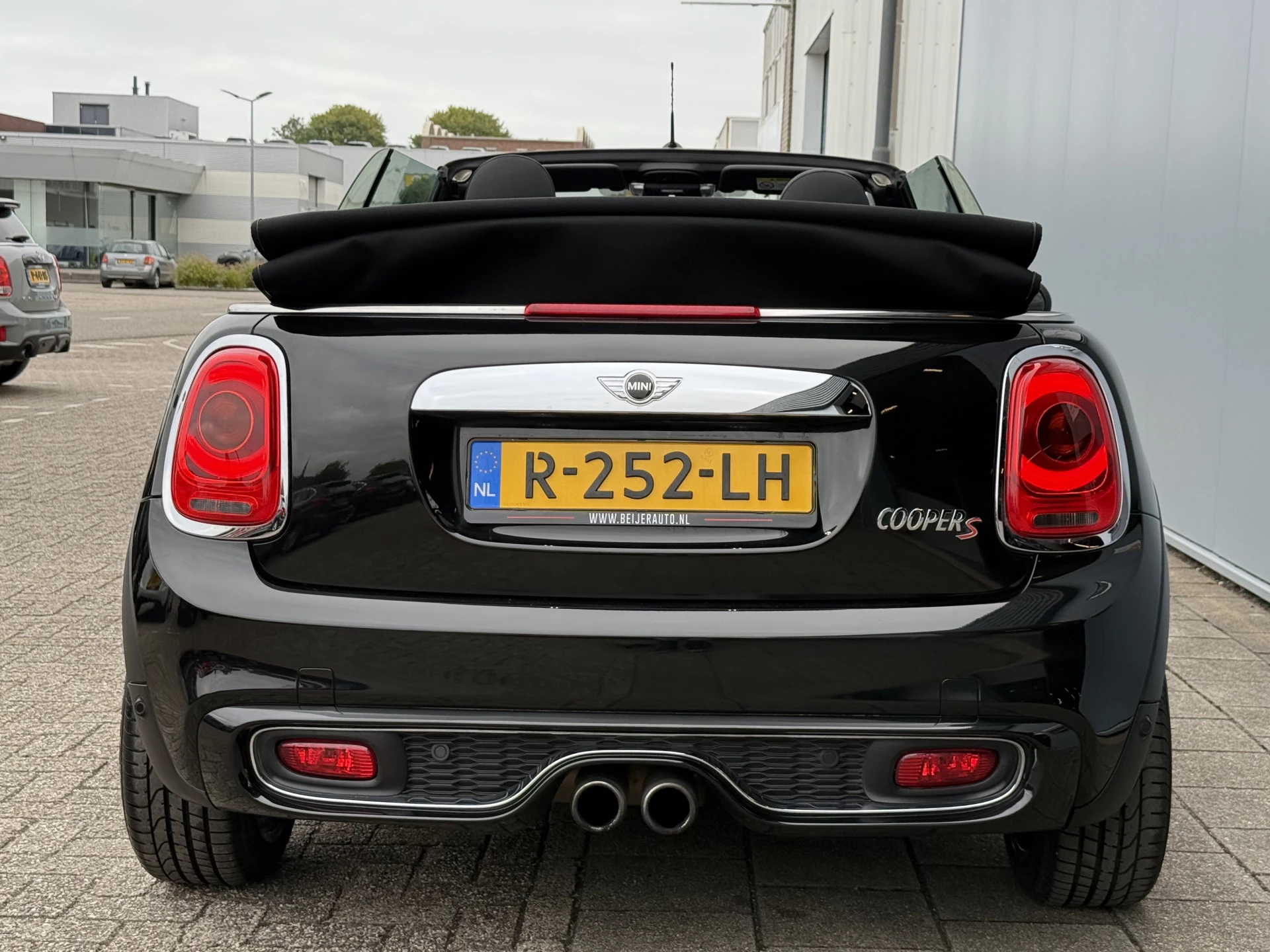 Hoofdafbeelding MINI Cooper S Cabrio