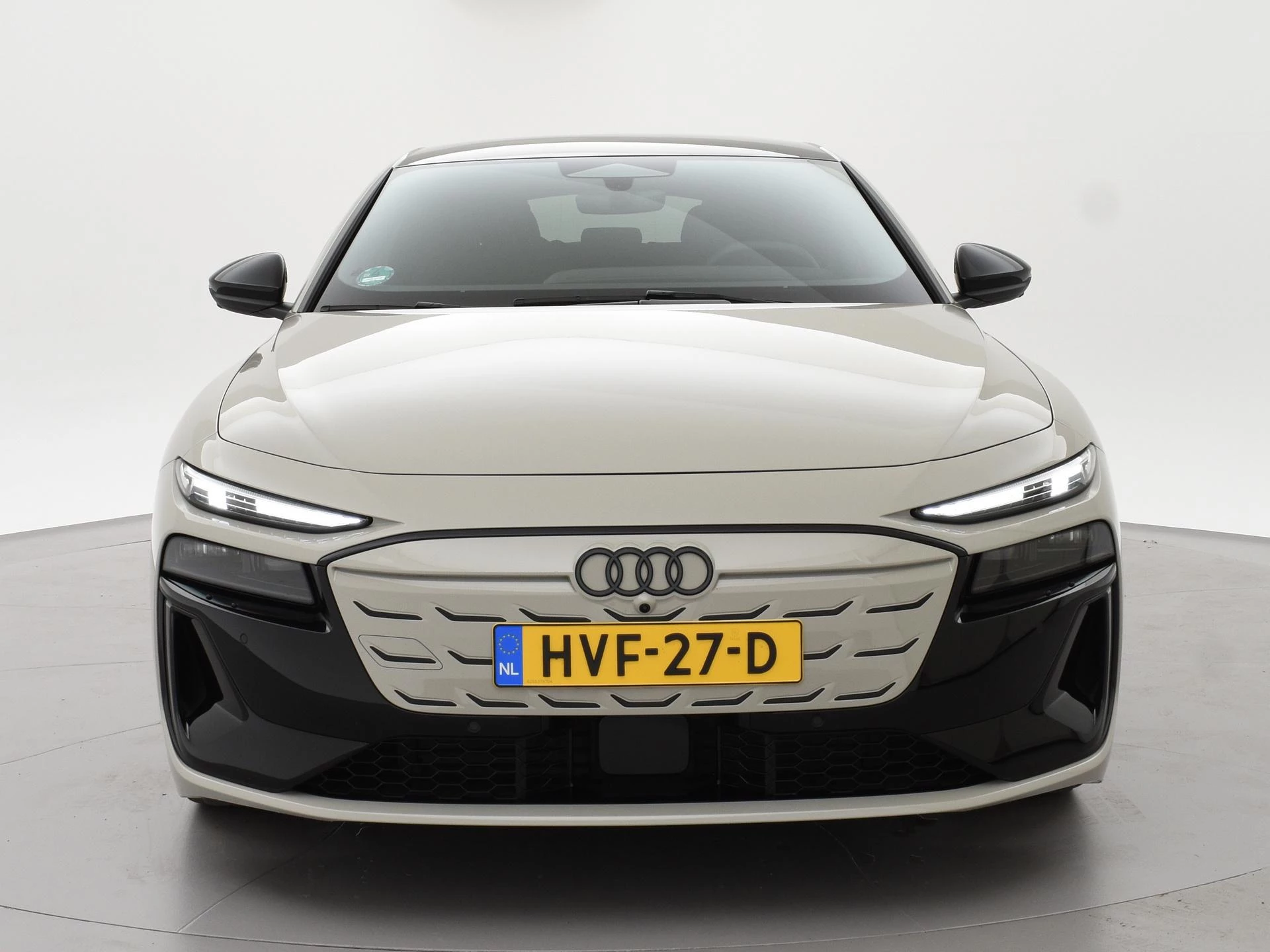 Hoofdafbeelding Audi A6 Avant e-tron