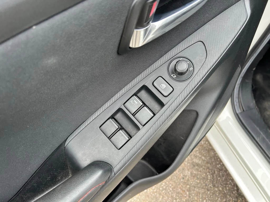 Hoofdafbeelding Mazda 2