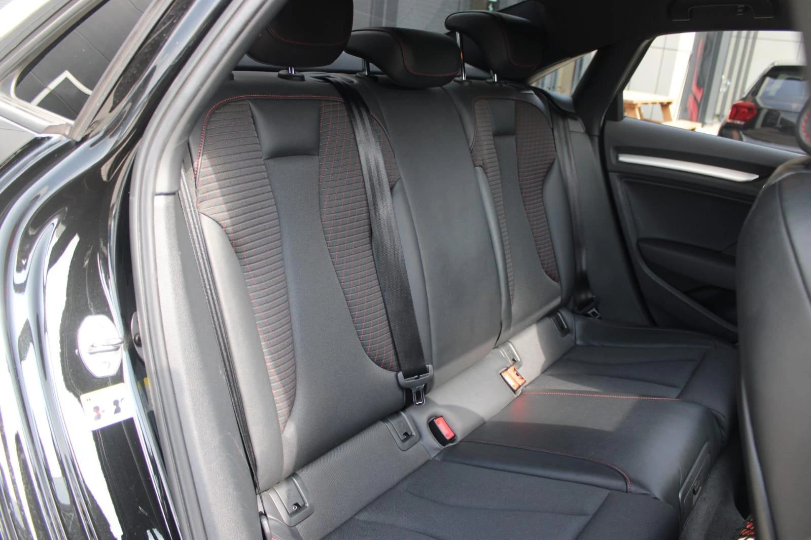 Hoofdafbeelding Audi S3