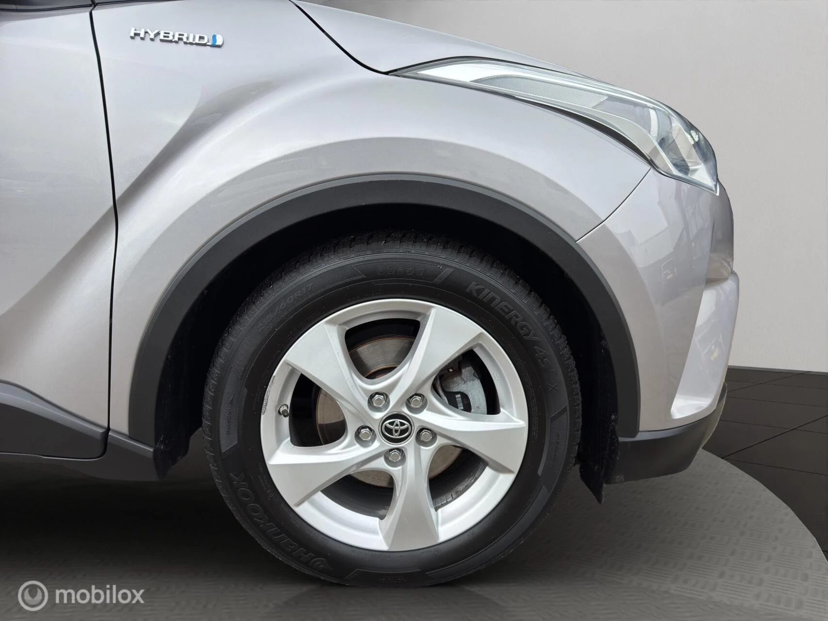 Hoofdafbeelding Toyota C-HR