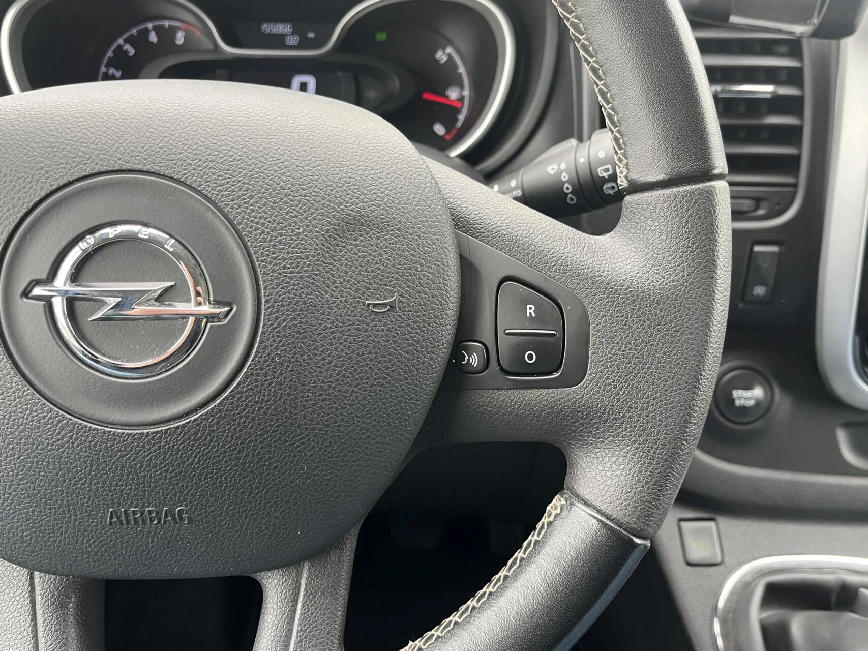 Hoofdafbeelding Opel Vivaro