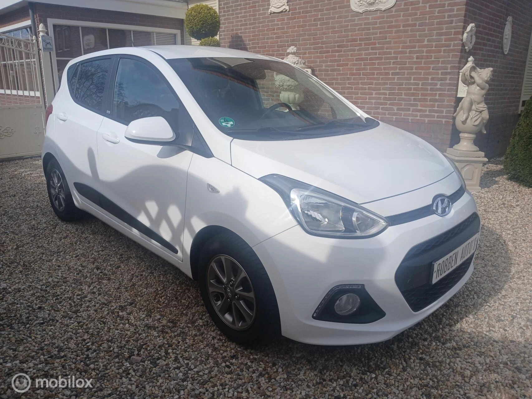 Hoofdafbeelding Hyundai i10