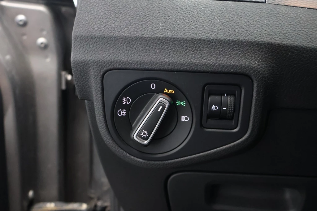 Hoofdafbeelding Volkswagen Golf Sportsvan