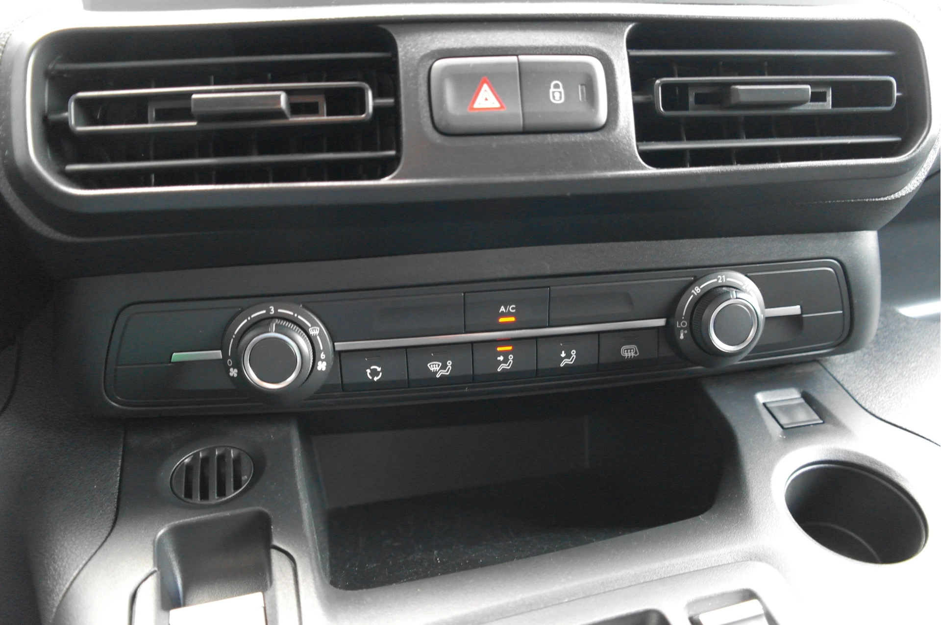 Hoofdafbeelding Citroën ë-Berlingo