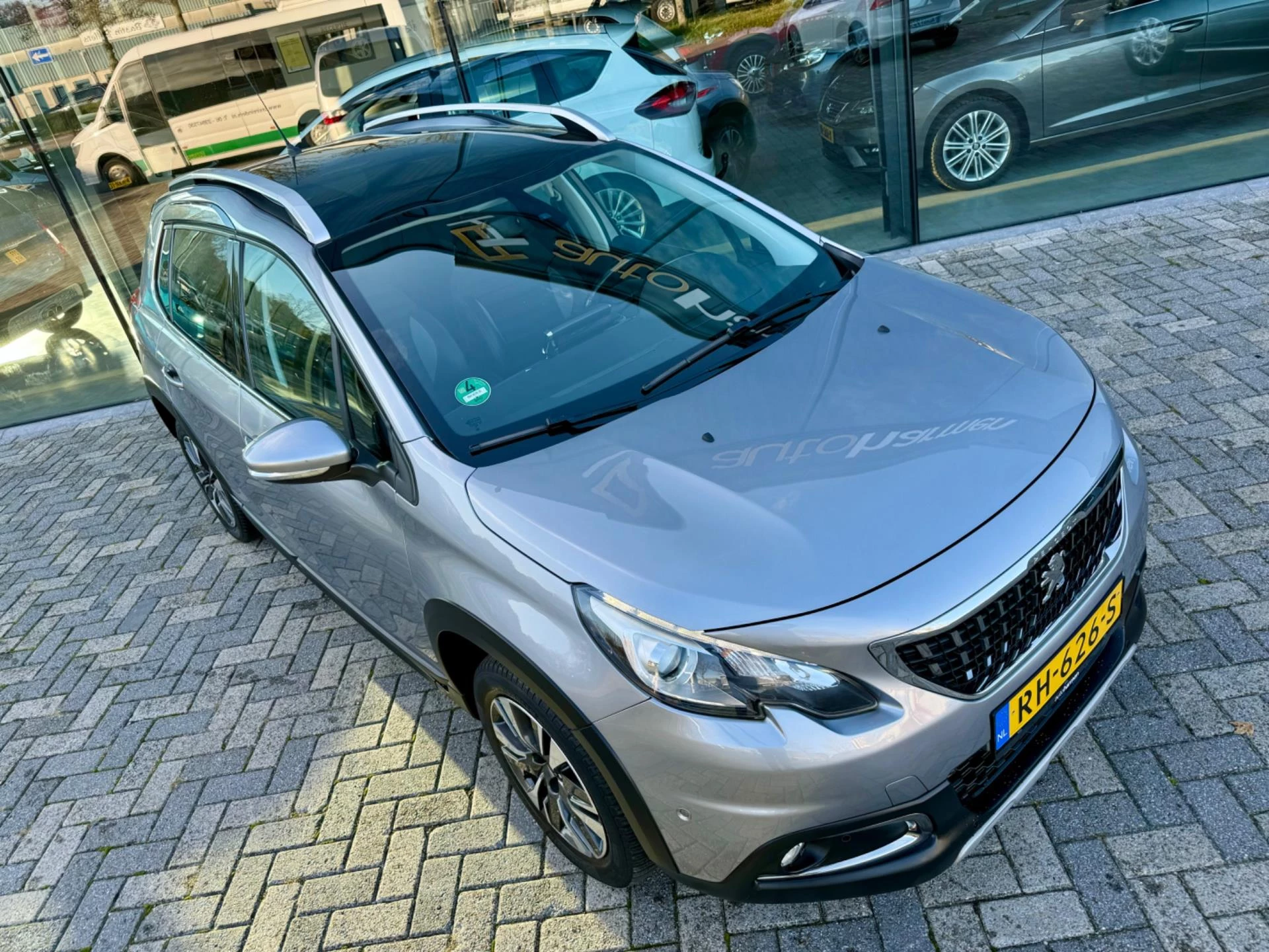 Hoofdafbeelding Peugeot 2008