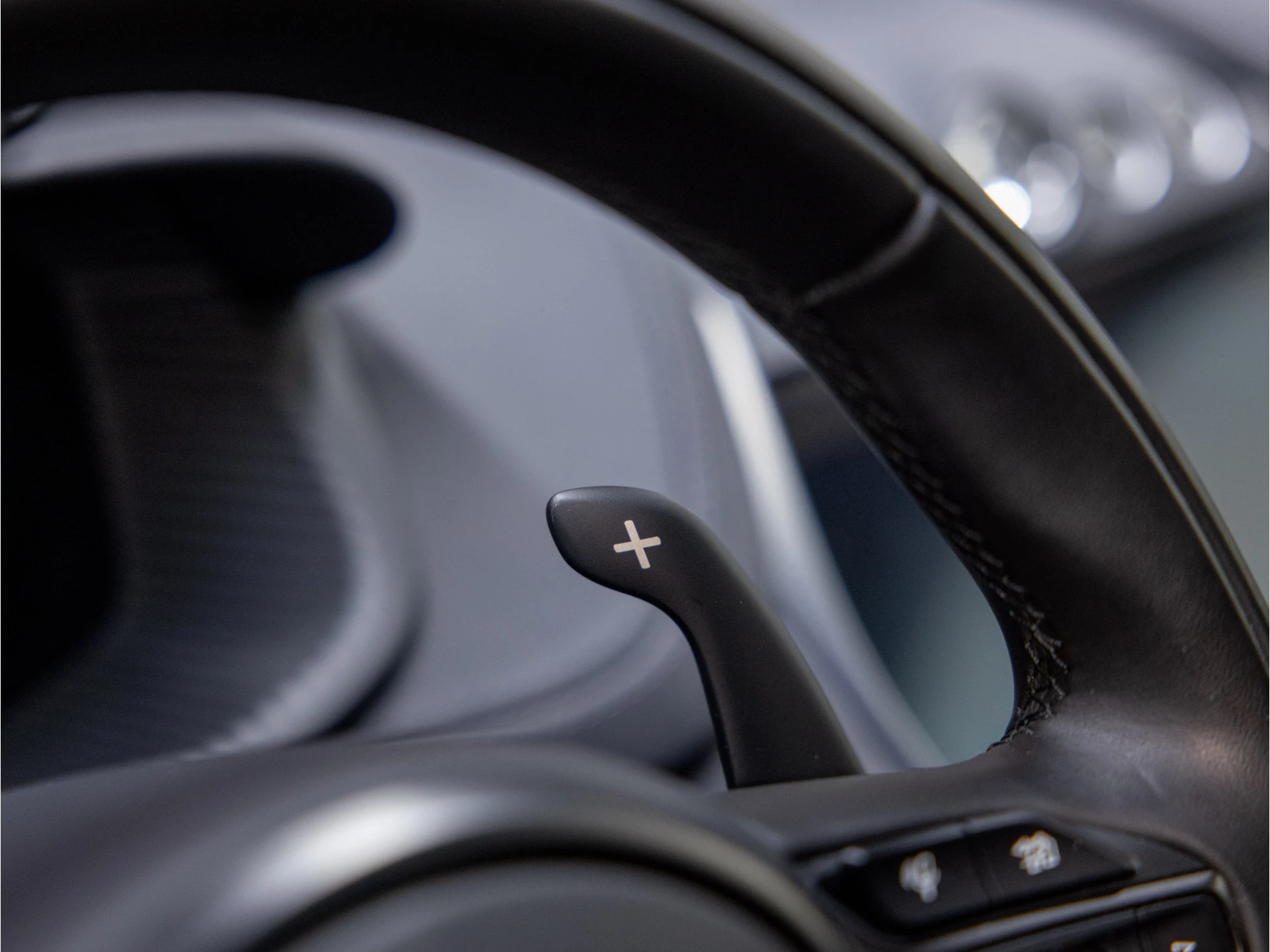 Hoofdafbeelding Aston Martin DBX