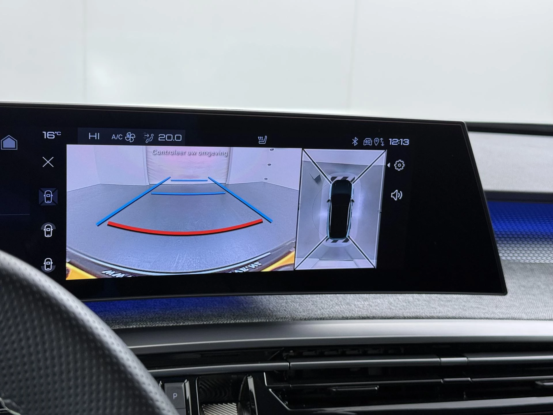 Hoofdafbeelding Peugeot e-3008