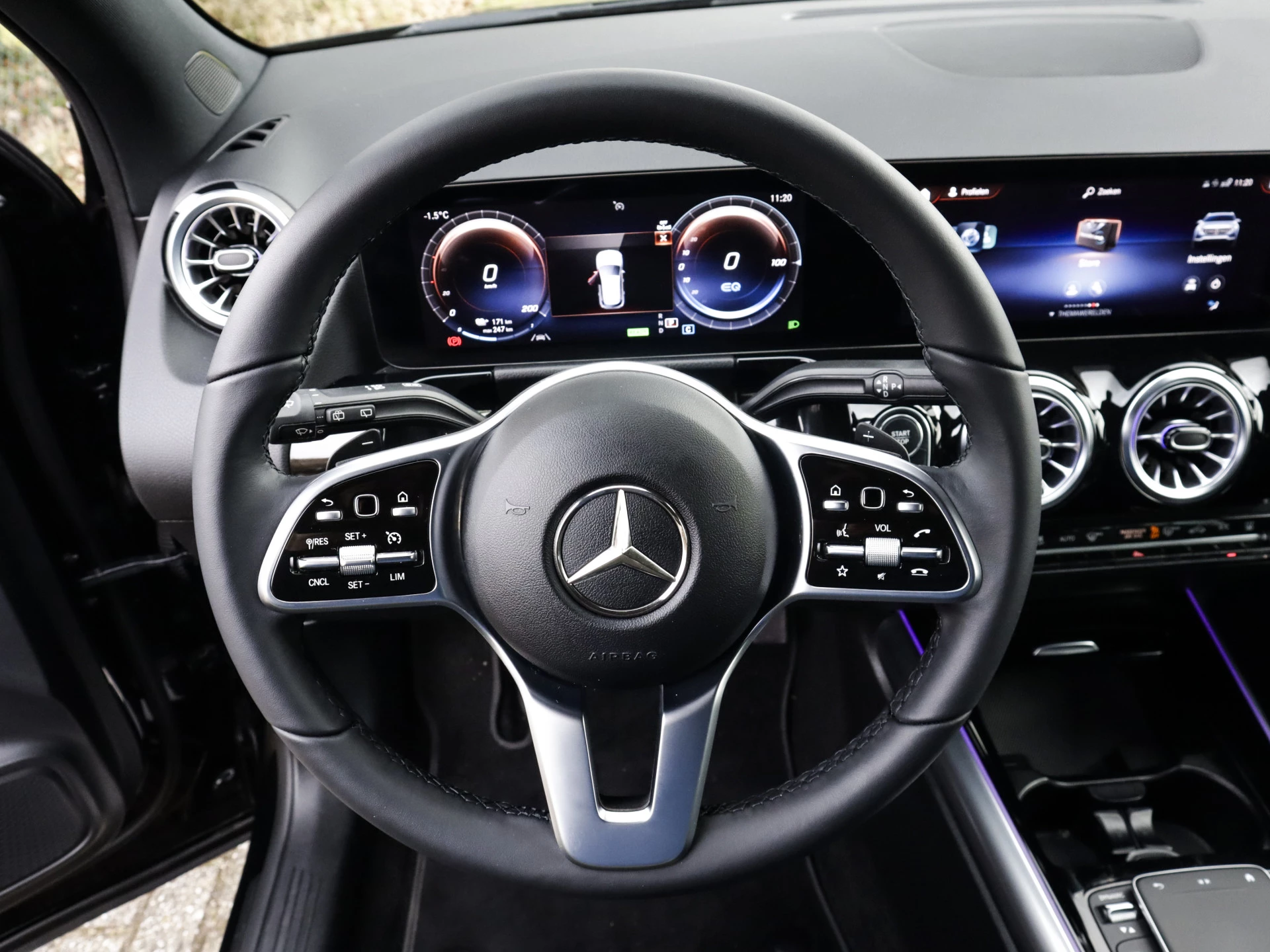 Hoofdafbeelding Mercedes-Benz EQA