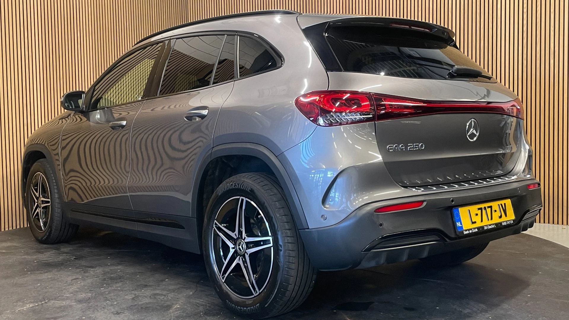 Hoofdafbeelding Mercedes-Benz EQA