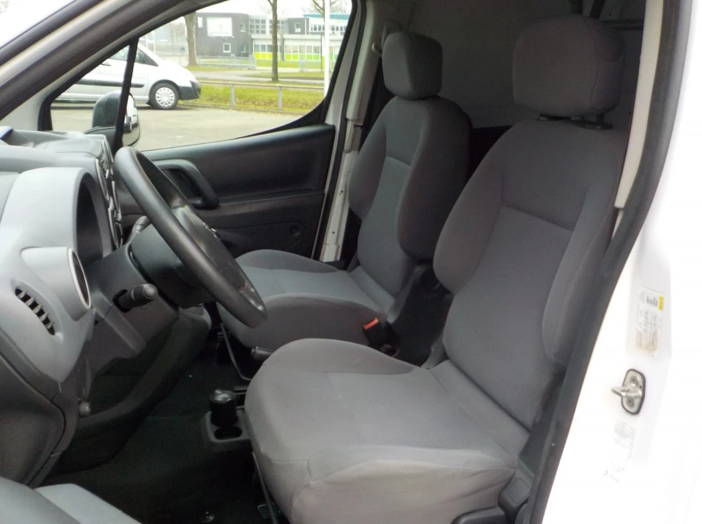 Hoofdafbeelding Peugeot Partner