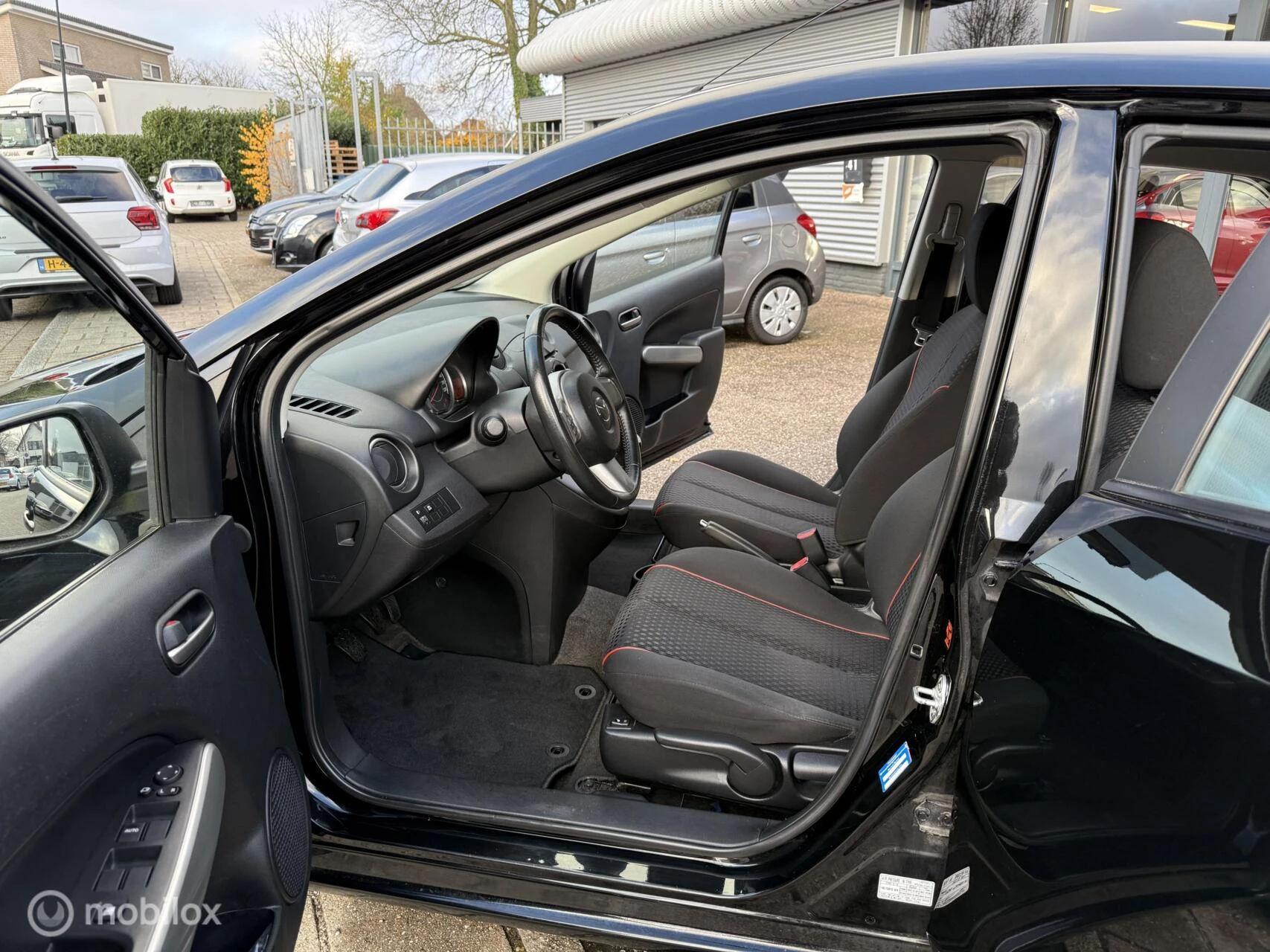 Hoofdafbeelding Mazda 2