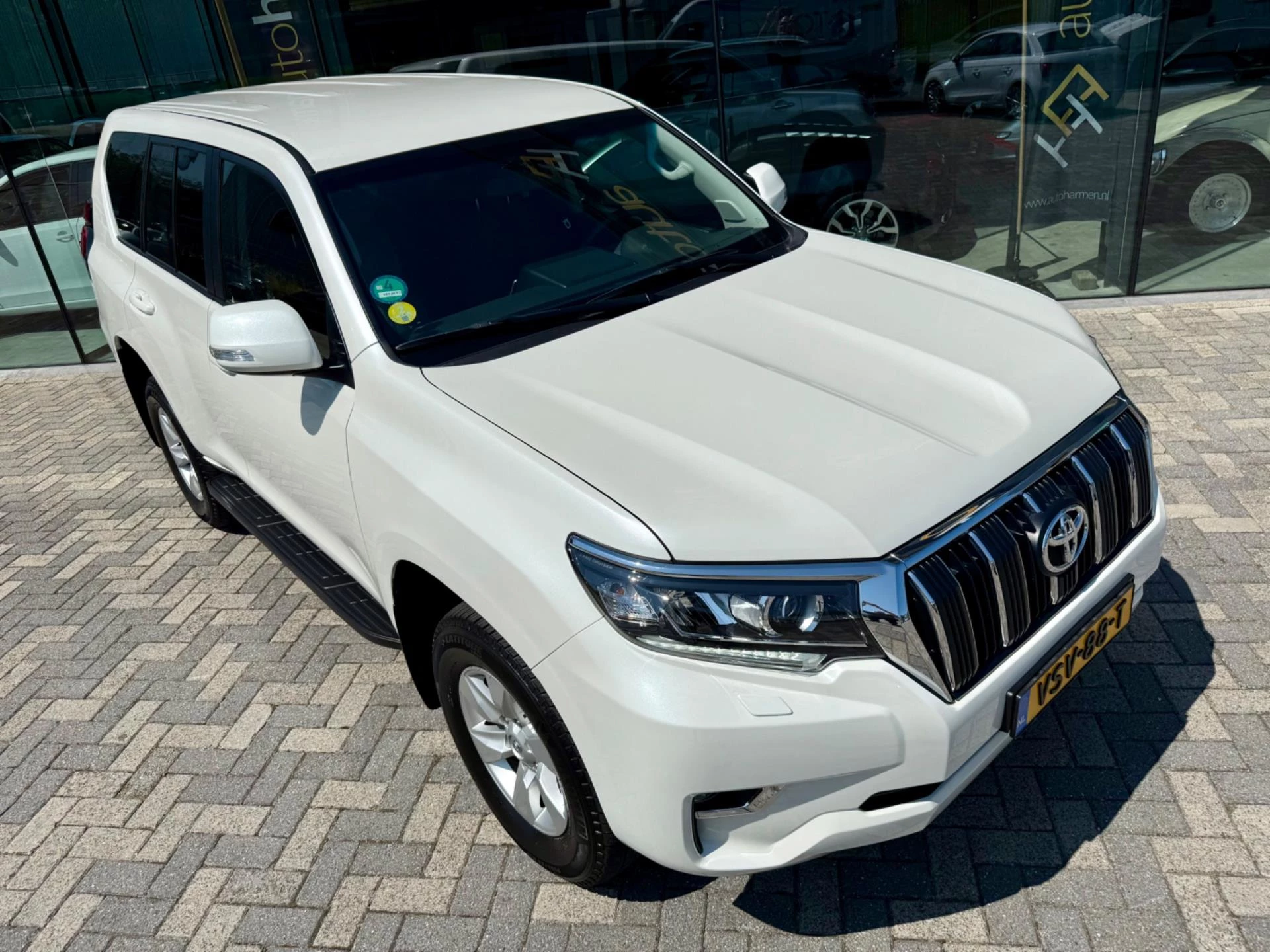 Hoofdafbeelding Toyota Land Cruiser
