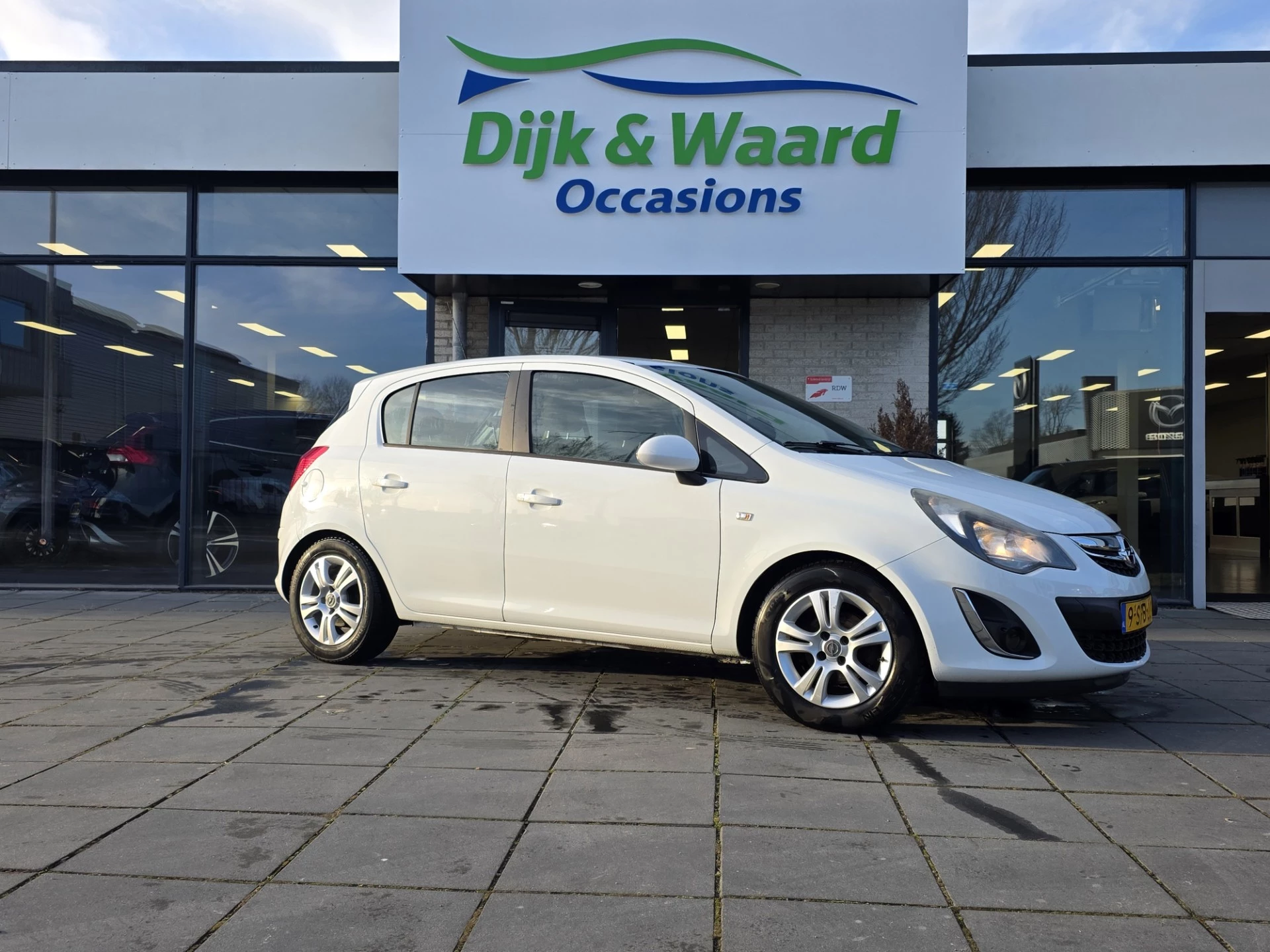 Hoofdafbeelding Opel Corsa