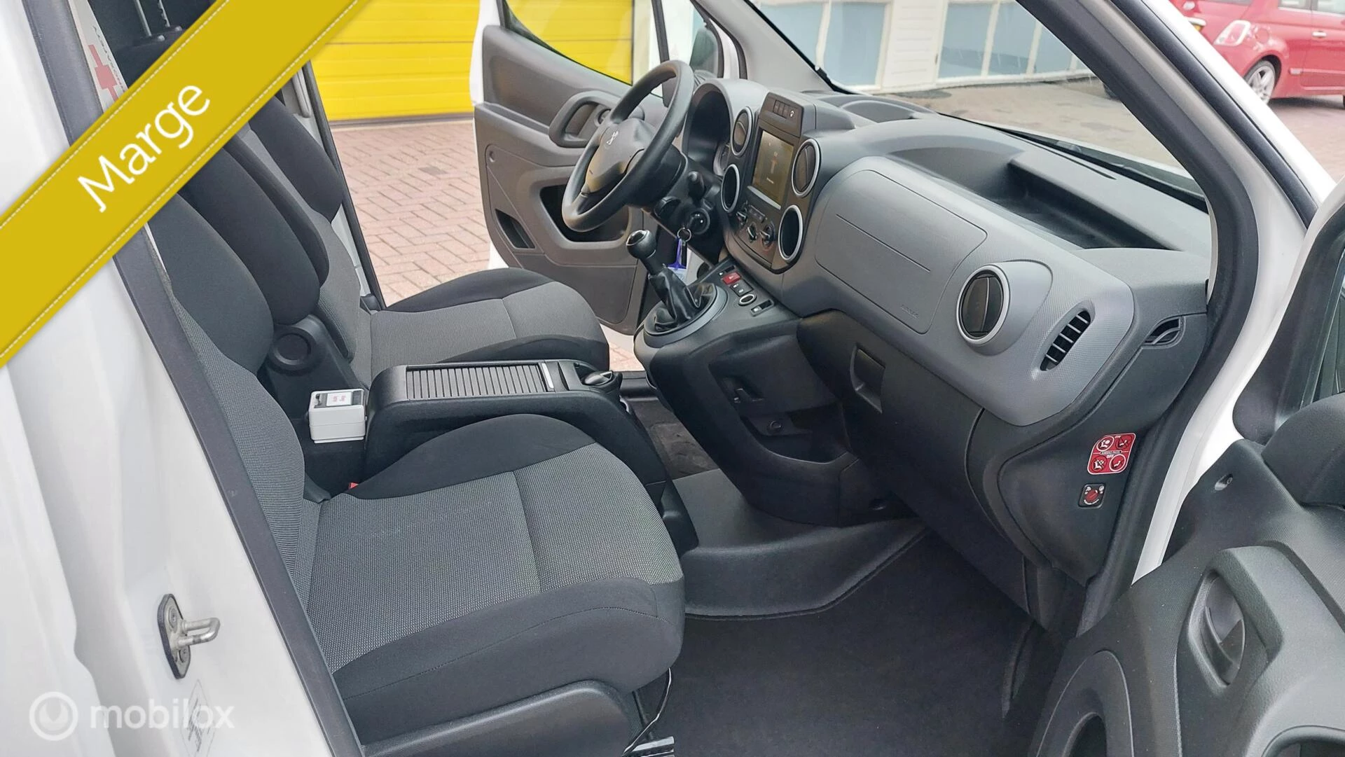 Hoofdafbeelding Peugeot Partner